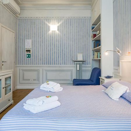 Suites Piazza Del Popolo Roma Exterior foto