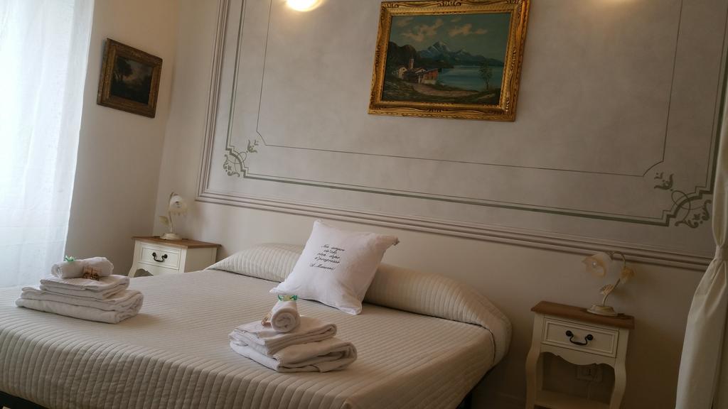 Suites Piazza Del Popolo Roma Exterior foto