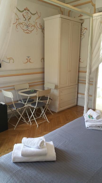 Suites Piazza Del Popolo Roma Exterior foto